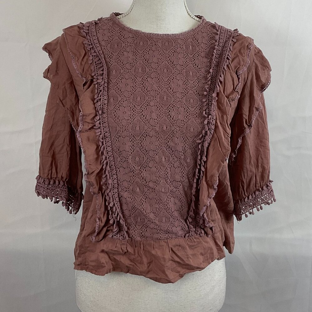Love Sam Top M Dusty Purple Crochet Lace Half Sleeve Button Back Tie Detail